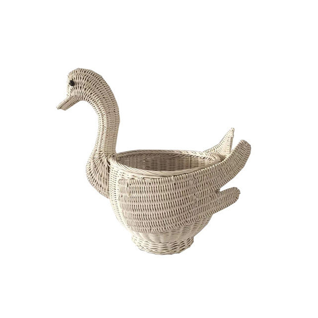 Natural Rattan Swan Shape Storage Basket GL-0875 PC