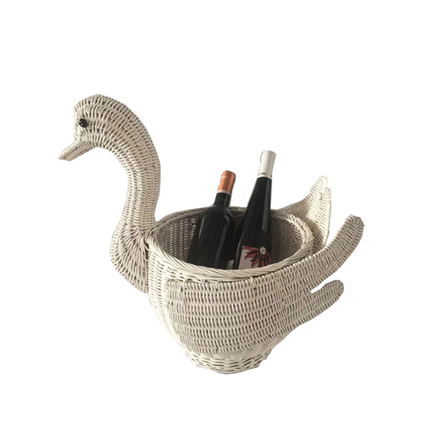 Natural Rattan Swan Shape Storage Basket GL-0875 PC